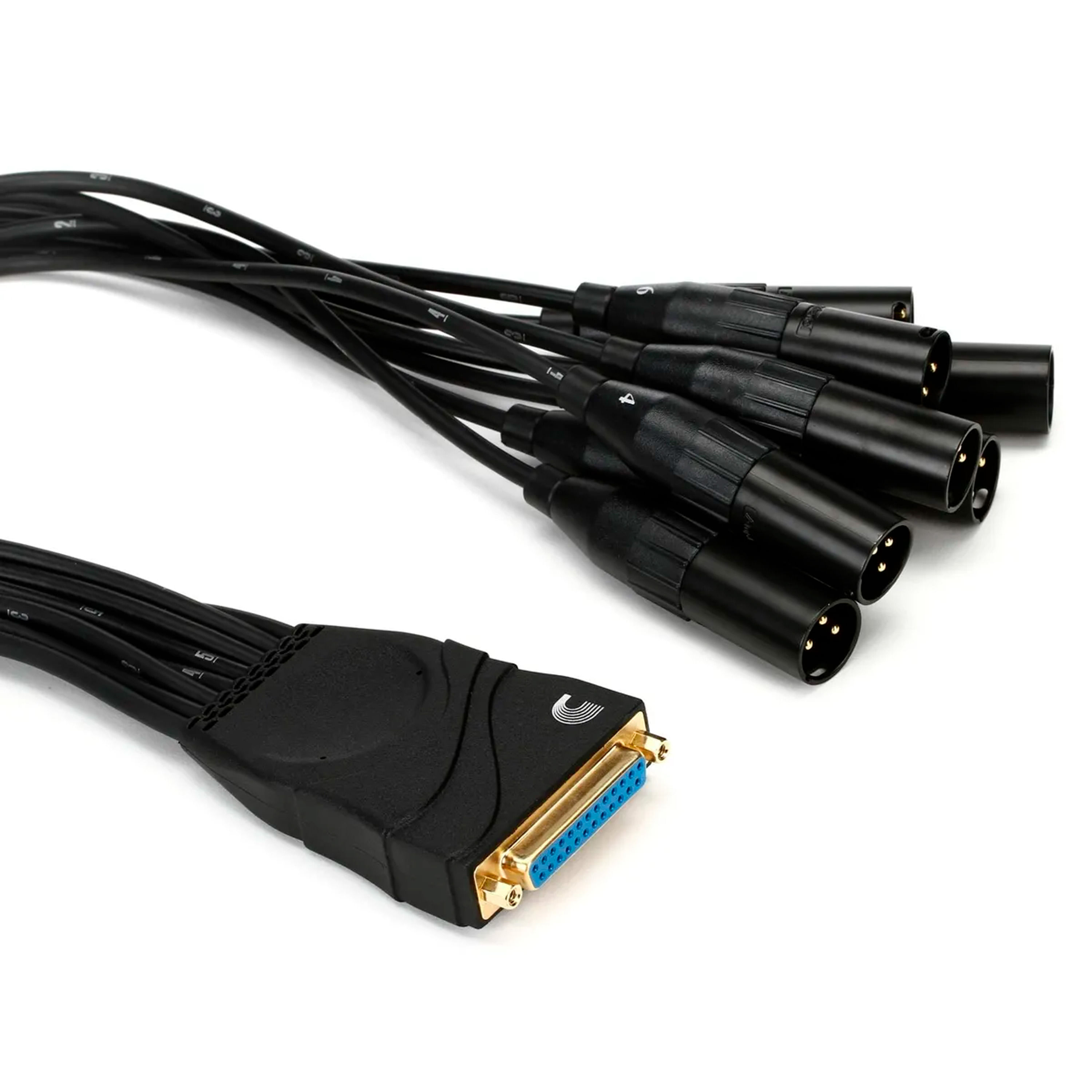 Cable D'Addario PW-XLRMB-01 de DB25 a XLR macho 50 cm - PW-XLRMB-01 CABLE DB25 - XLR MACHO 0.5M DADDARIO